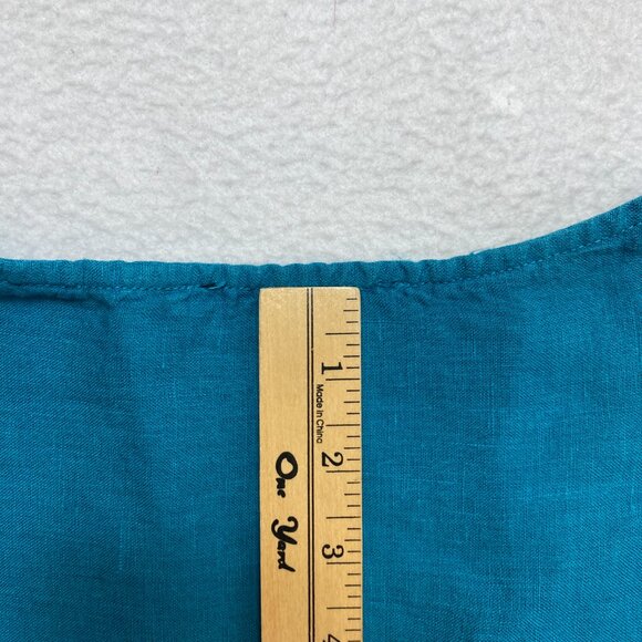Tahari Top Womens M Teal Blue Short Sleeve Boxy Linen V Slit Neckline - Picture 11 of 11